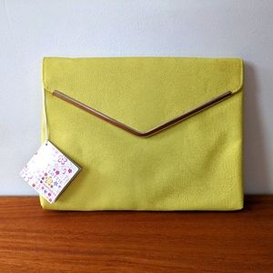 Jeannie Lottie Yellow Clutch